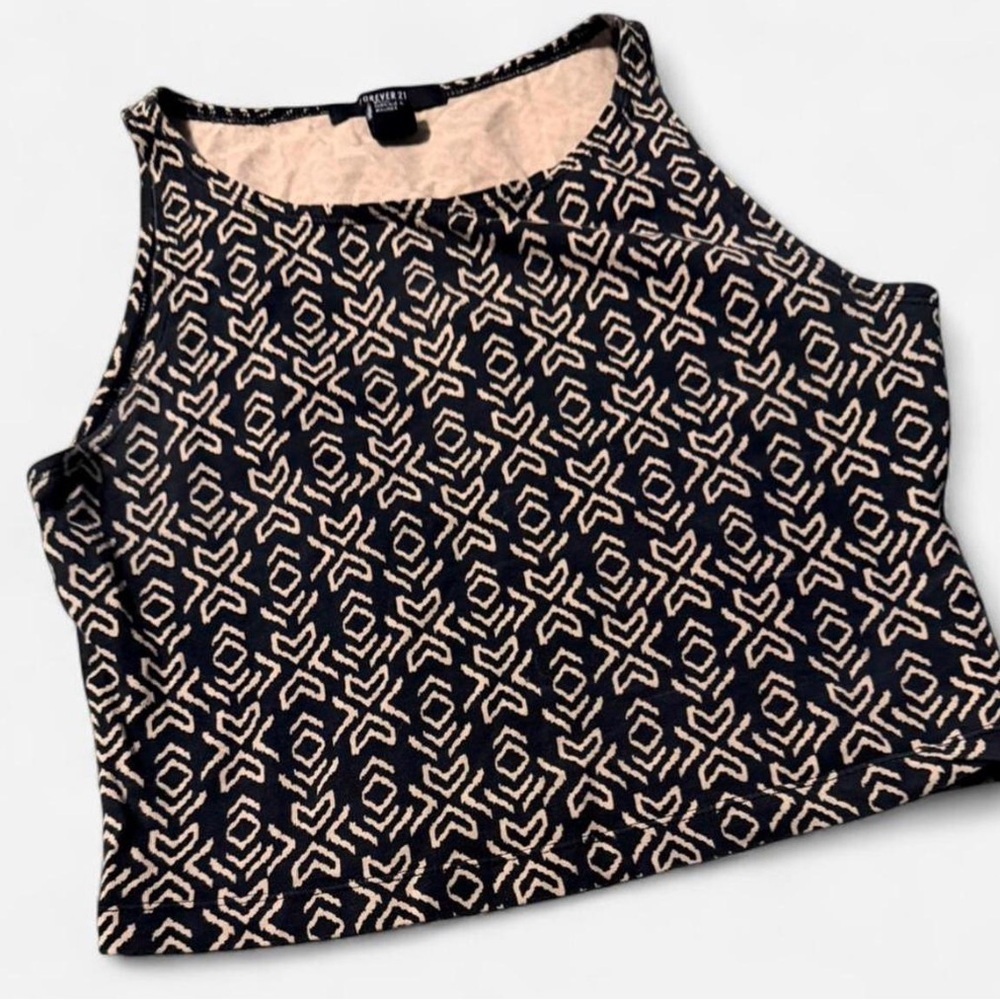 Forever21 Women’s Patterned Black and Tan Tank Crop Top, Size Medium